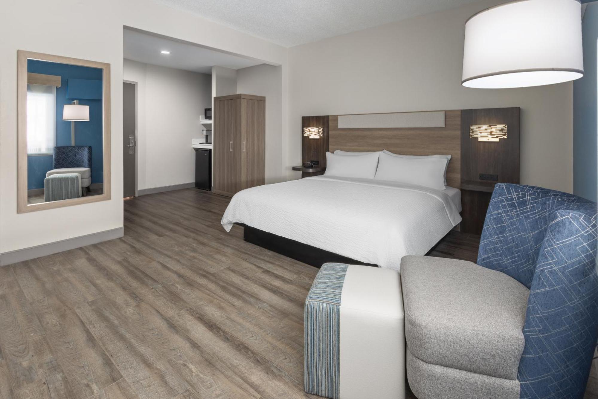 Holiday Inn Express & Suites Leesburg - Historic District By Ihg Zewnętrze zdjęcie