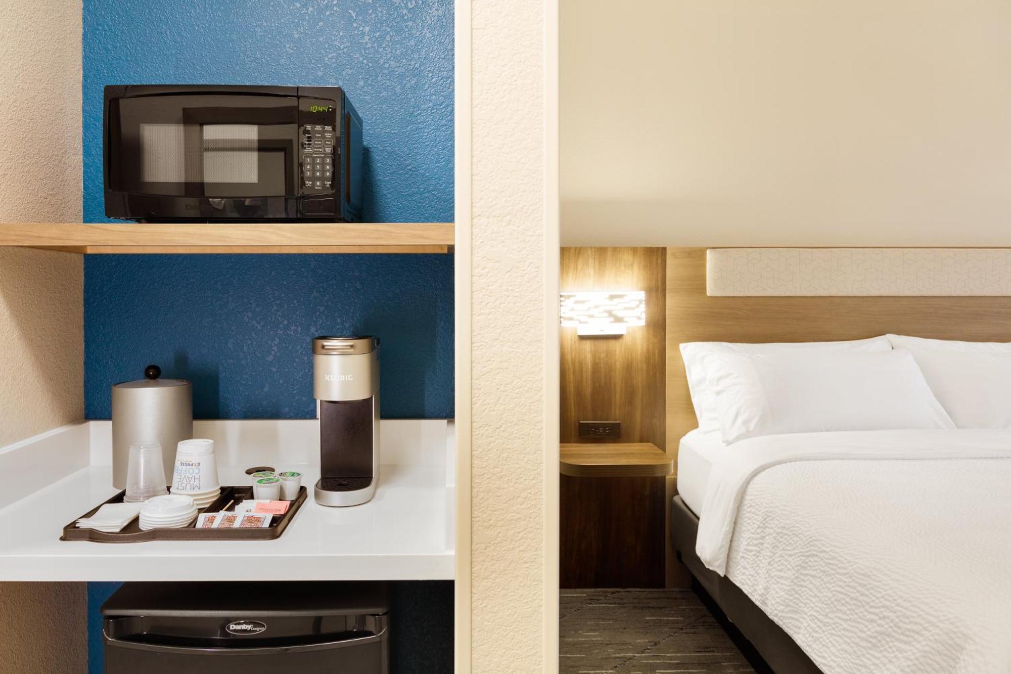 Holiday Inn Express & Suites Leesburg - Historic District By Ihg Zewnętrze zdjęcie